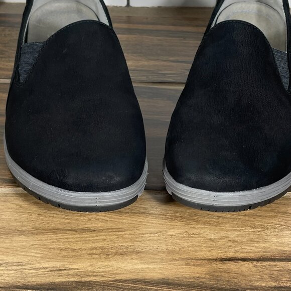 Dansko Laraine Womens Size EU 40 Shoes Black Waterproof Nubuck Casual Slip On - Picture 3 of 15